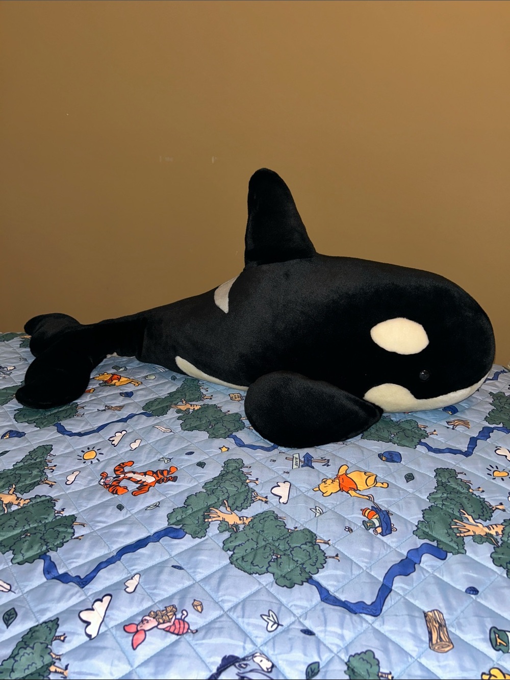 Seaworld Huggable Orca Whale Plush